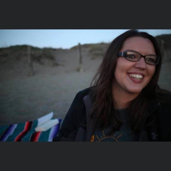 Meet your Posher, Hillary - Picture 1 of 1